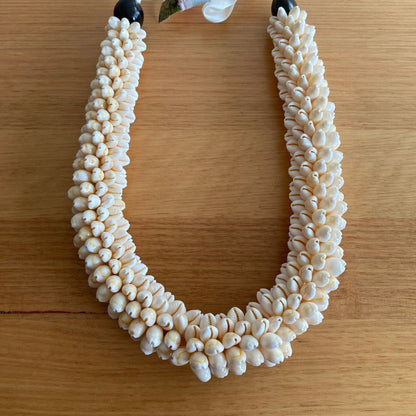 Cowrie Shell Necklace Ula Lei