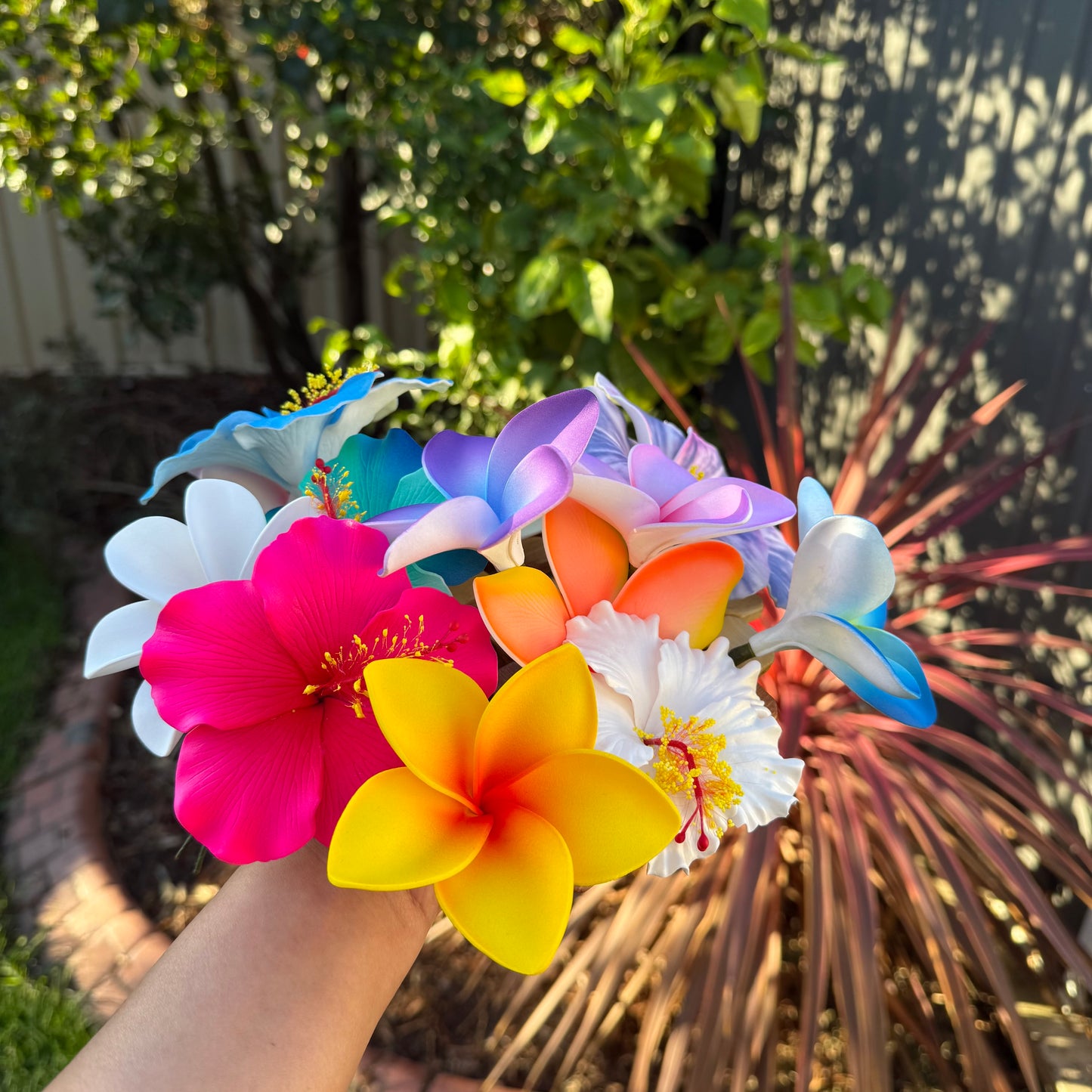 Kymani Assorted Flowers Gift Box (14x)