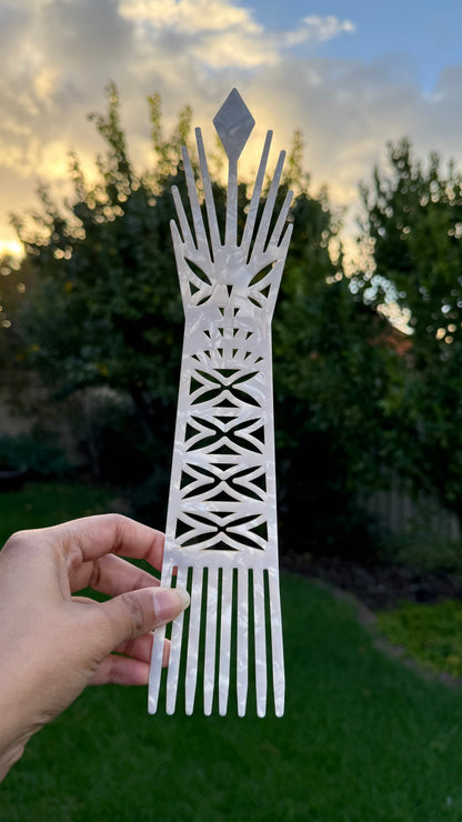 Selu Tuiga Acrylic Hair Accessories