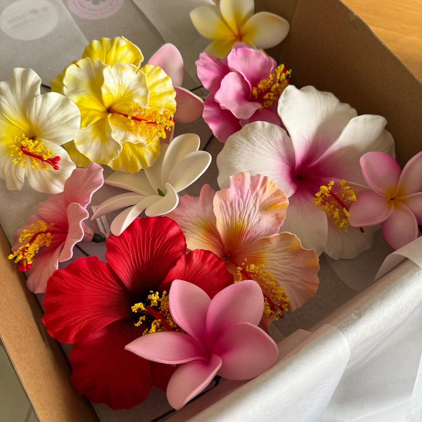 Ileile Assorted Sei Flowers Gift Box (12x)