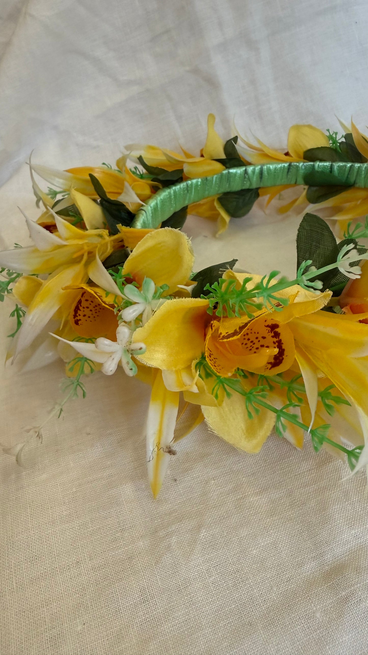 Pale Haku Lei Hawaiian Floral Crowns Lei Po’o