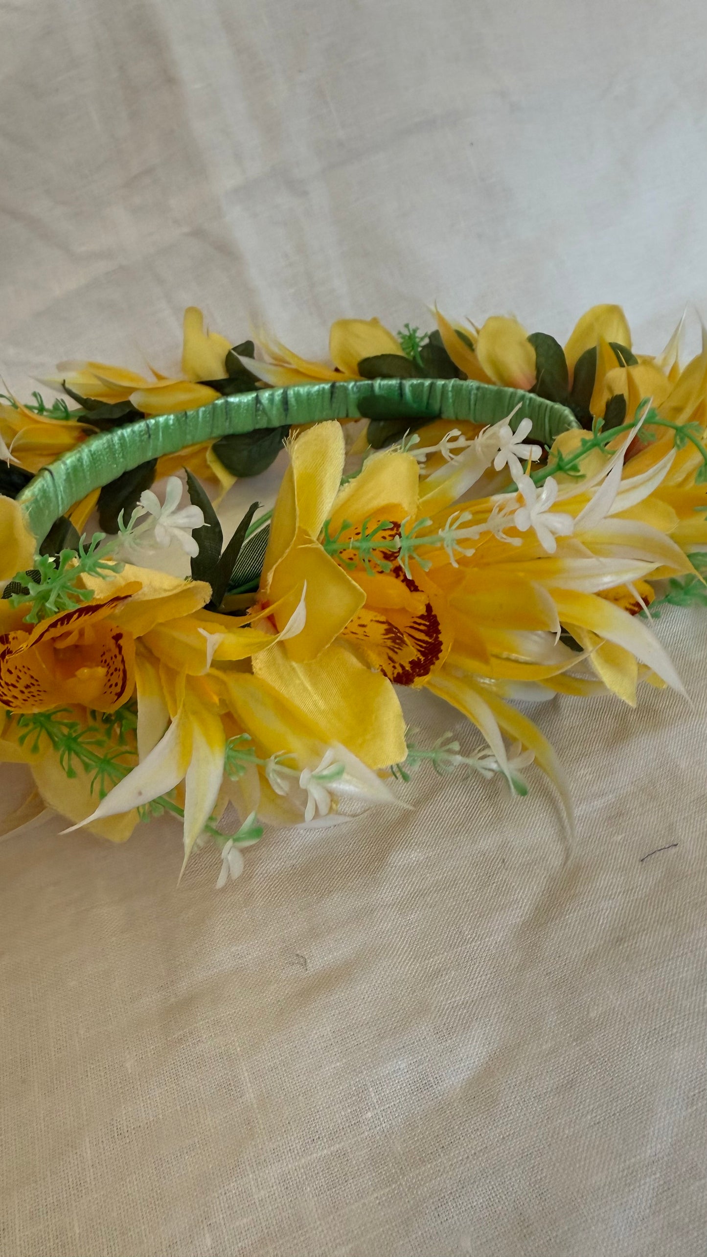 Pale Haku Lei Hawaiian Floral Crowns Lei Po’o