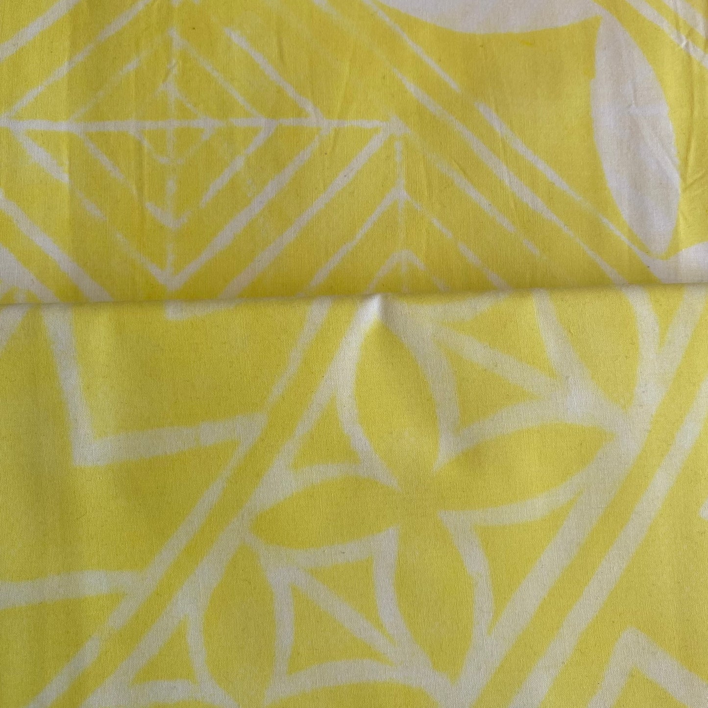 2m Pastel Lemon Block Print Table Cloth or Ie Lavalava Women's Pareo Cotton Poplin Sarong Beach Cover Up Size L