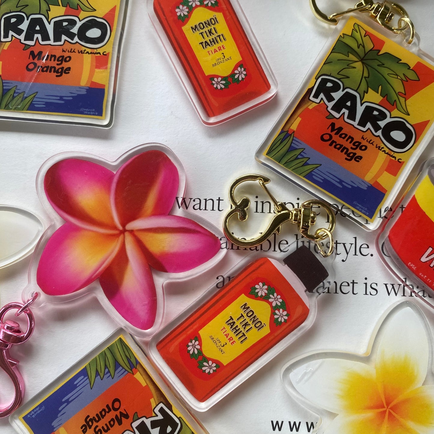 Assorted Keychains (5x) Gift Box