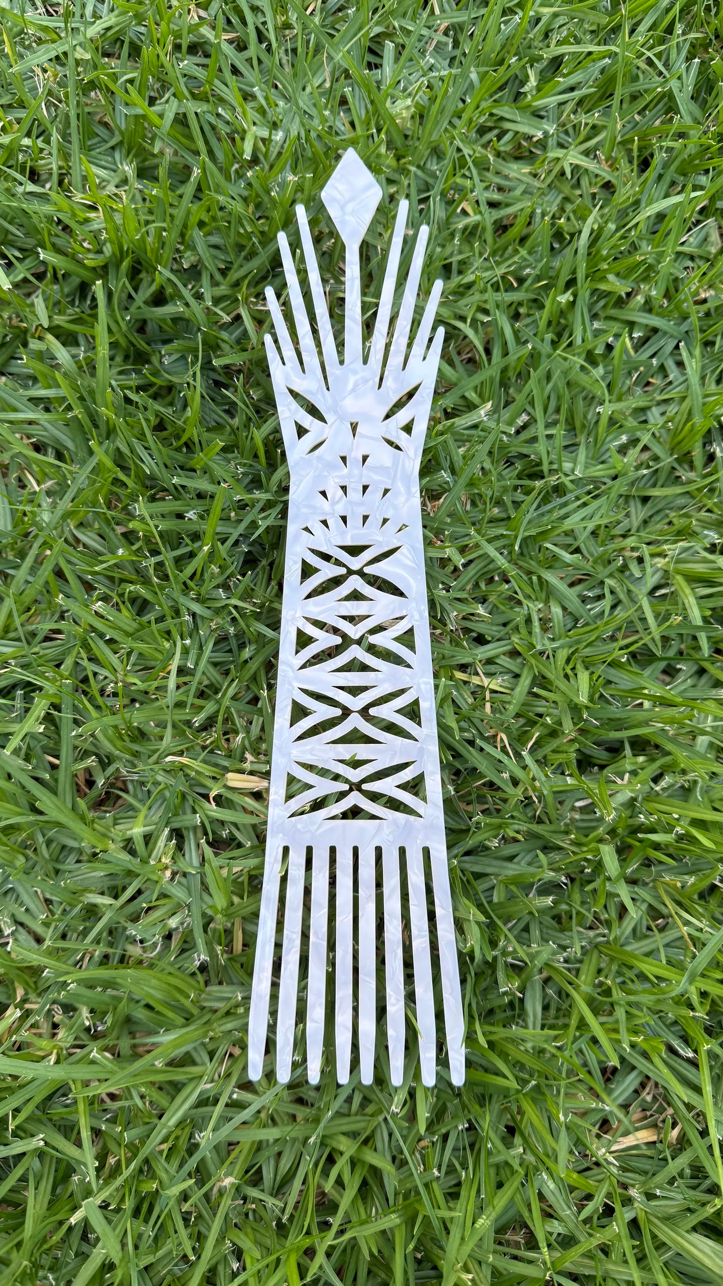 Selu Tuiga Acrylic Hair Accessories