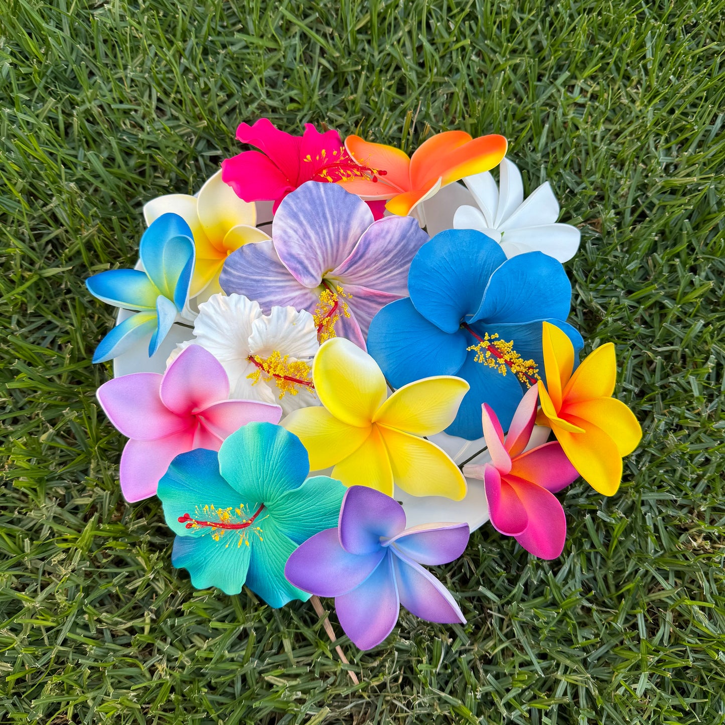 Kymani Assorted Flowers Gift Box (14x)