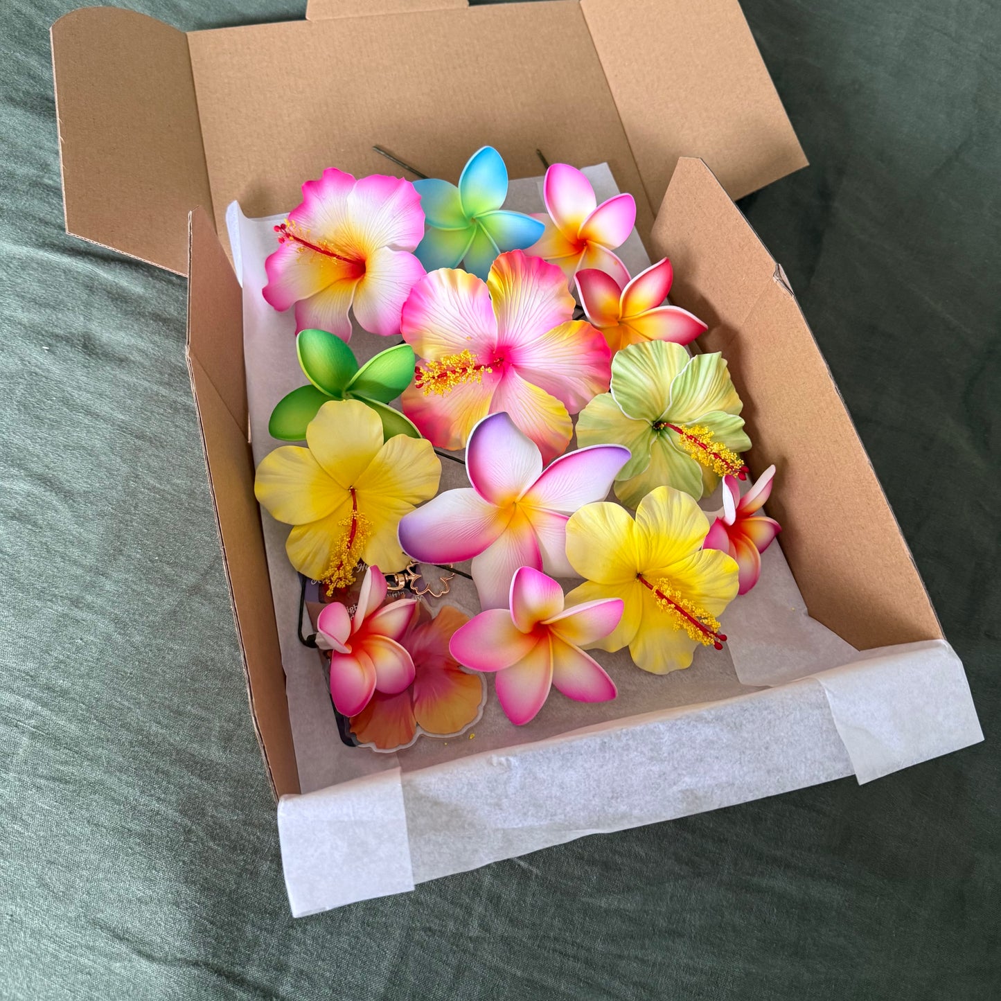 Aseneca (13x) Assorted Flowers Gift Set