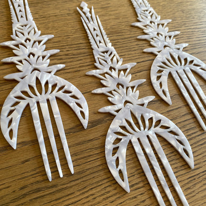 Selu Tuiga Acrylic Hair Accessories