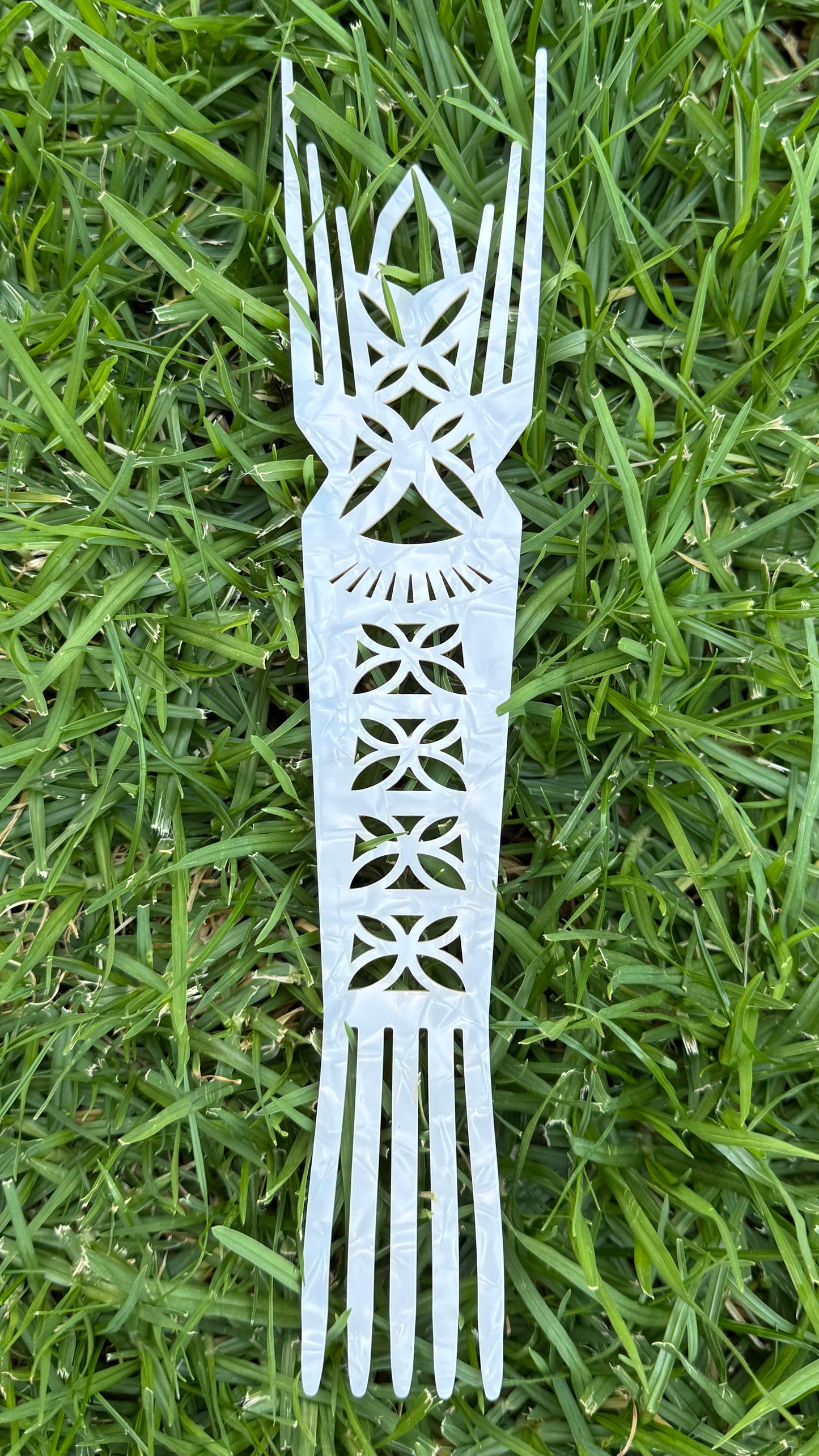 Selu Tuiga Acrylic Hair Accessories