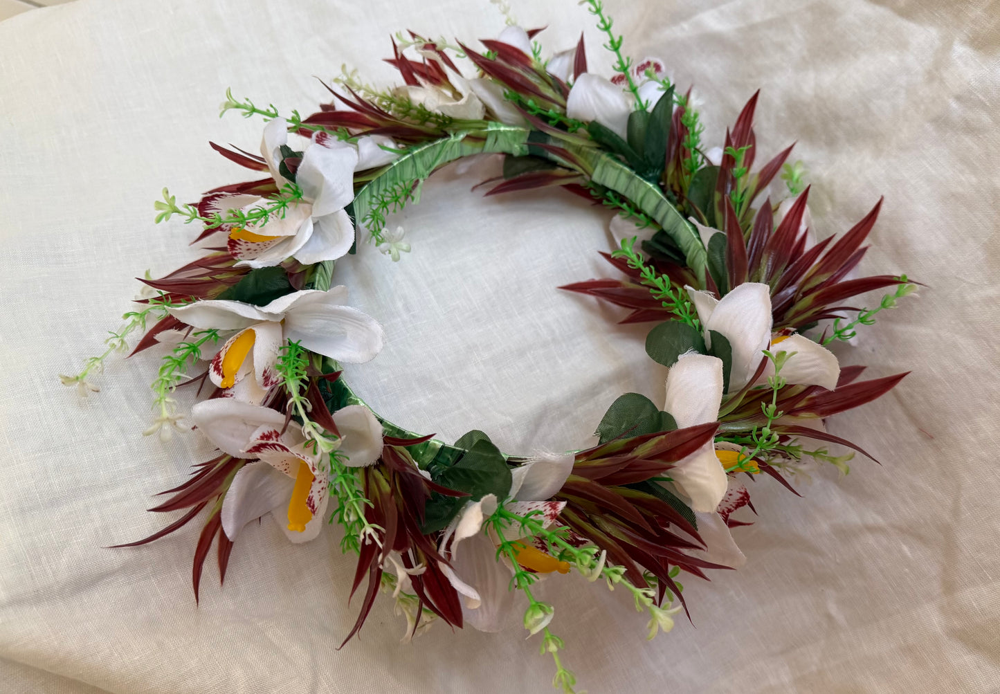 Pale Haku Lei Hawaiian Floral Crowns Lei Po’o