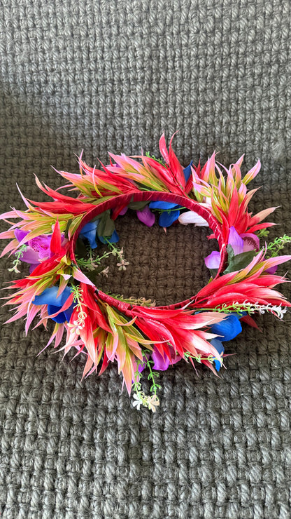 Pale Hawaiian Flower Crowns Lei Po’o