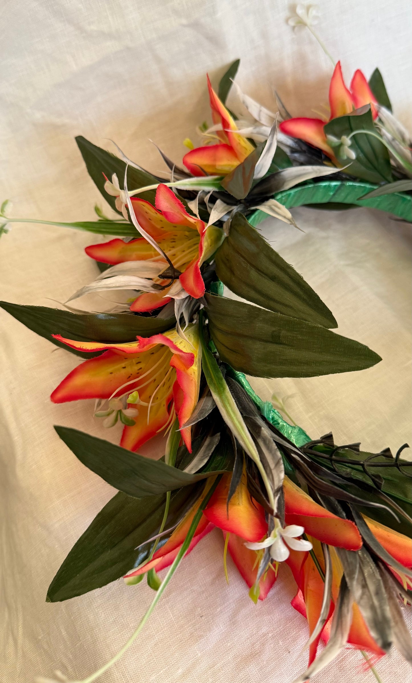 Pale Haku Lei Hawaiian Floral Crowns Lei Po’o