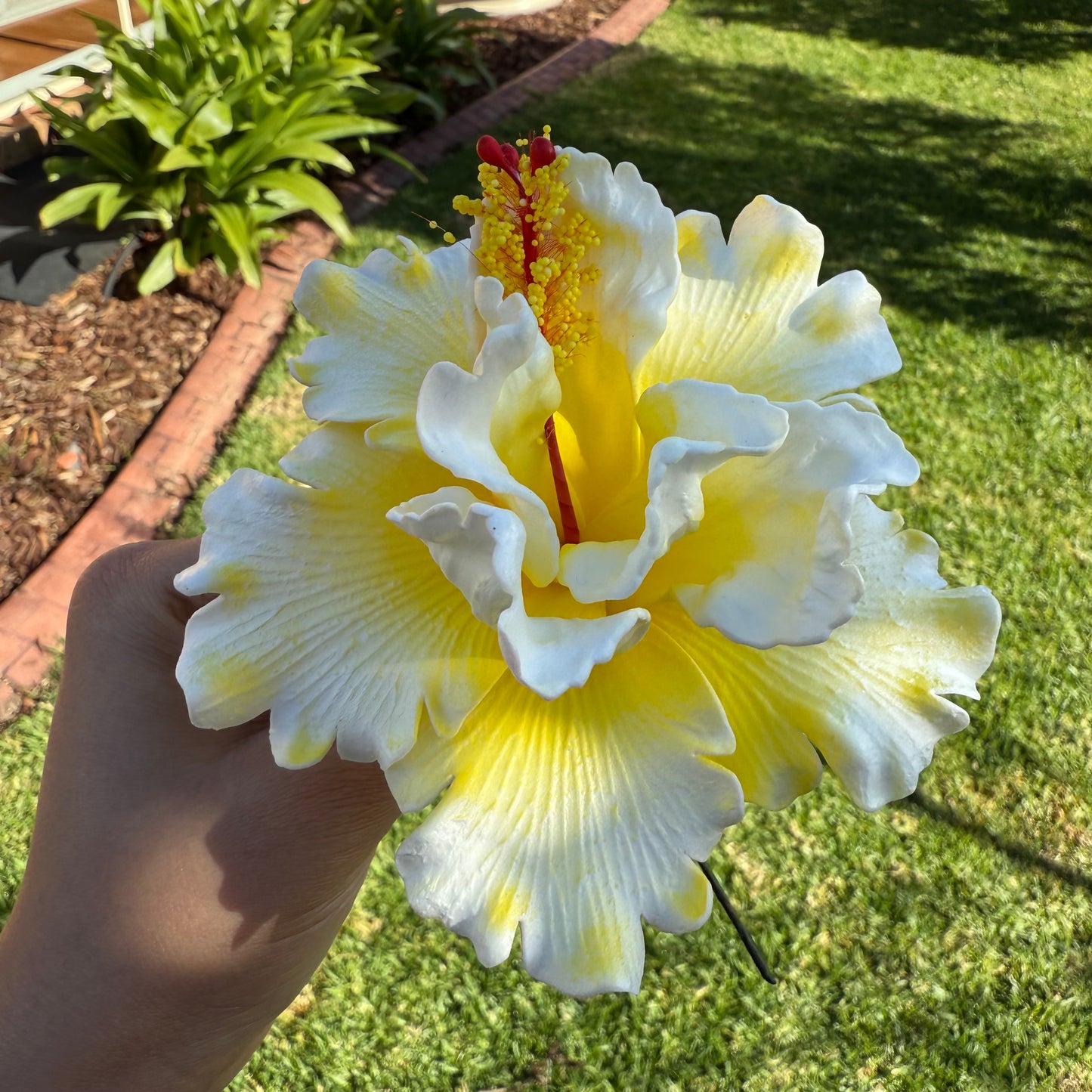 Arihi XL Double Hibiscus Flowers 11cm