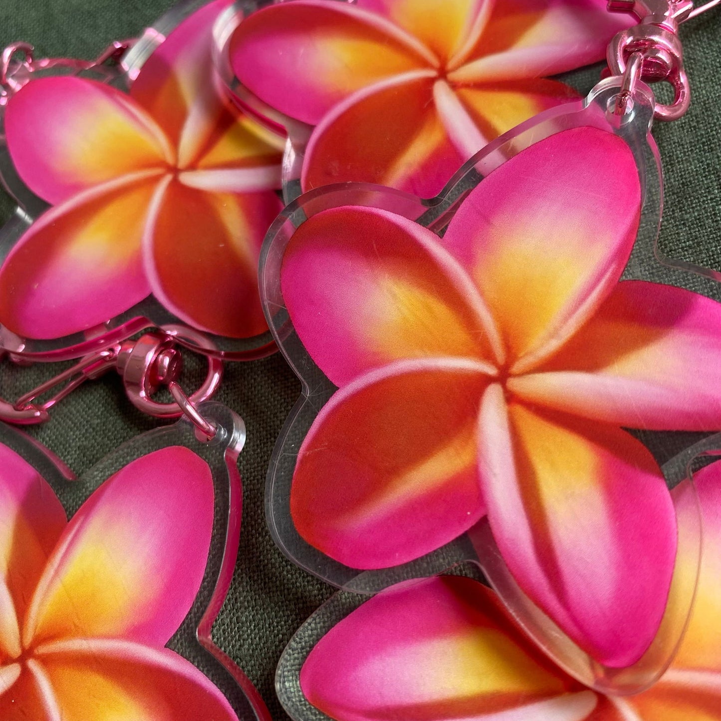 Frangipani Acrylic Keychain Bag Charm - Island Aesthetica