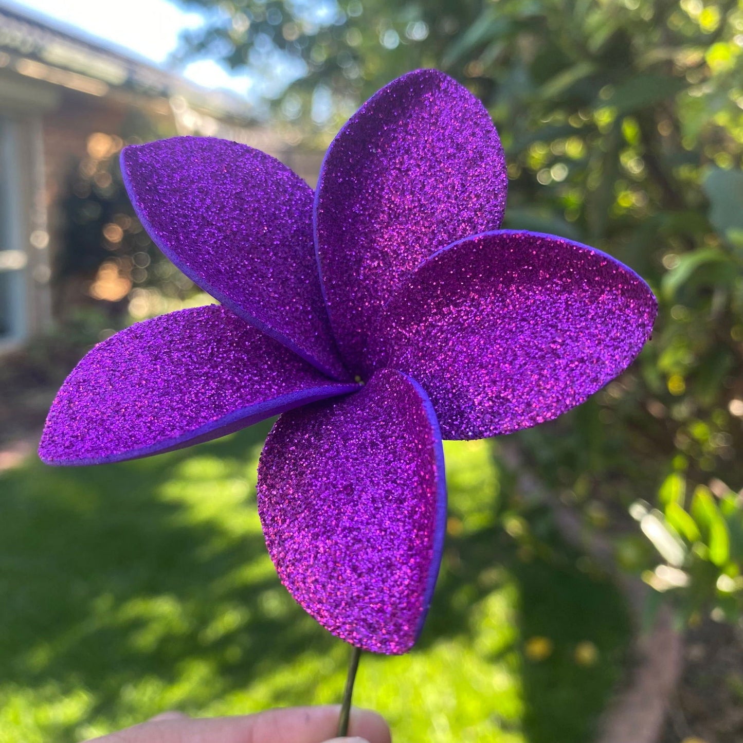 Frangipani Glitter Sei Tropical Hair Flowers 7.5cm Special Occasions Size M - Island Aesthetica