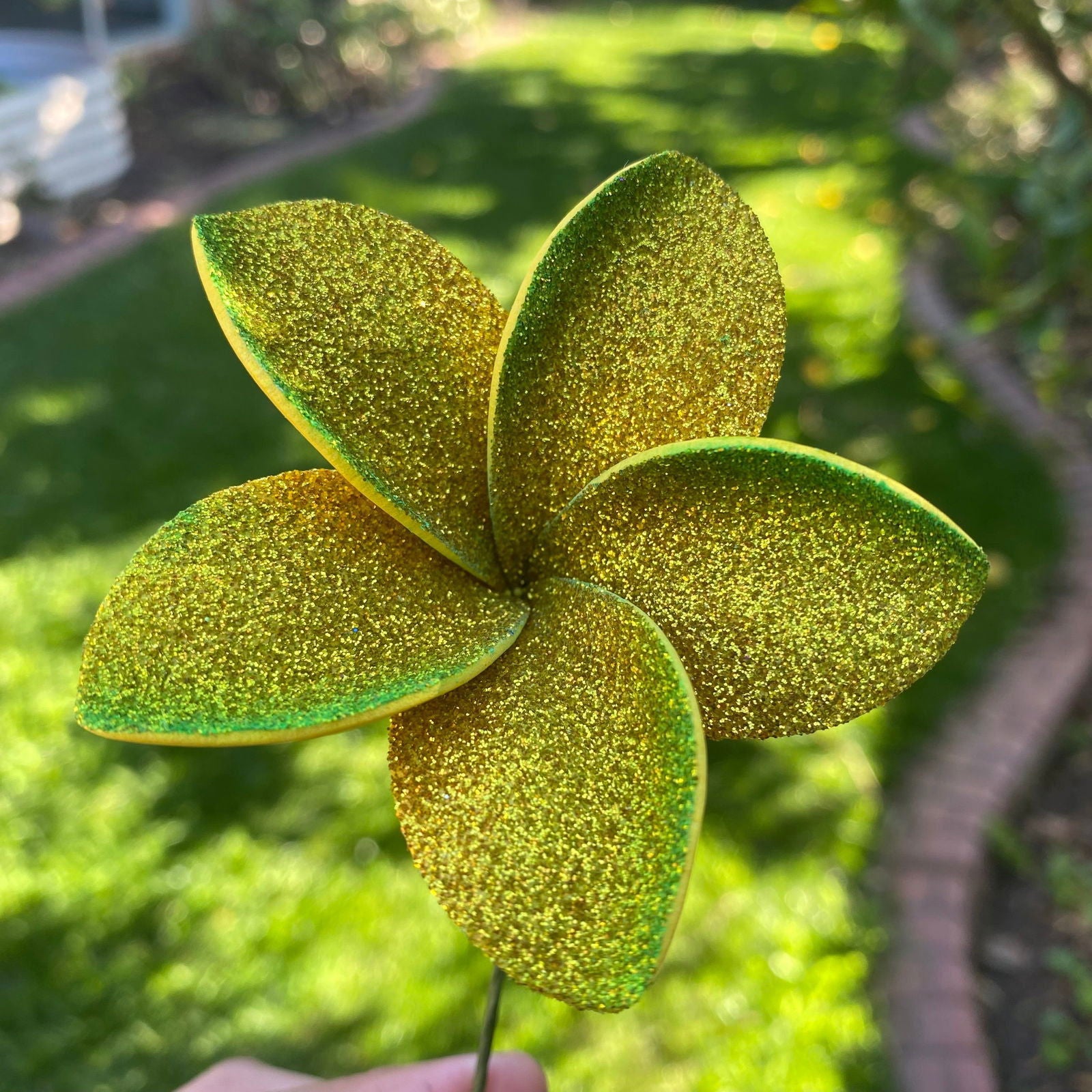 Frangipani Glitter Sei Tropical Hair Flowers 7.5cm Special Occasions Size M - Island Aesthetica