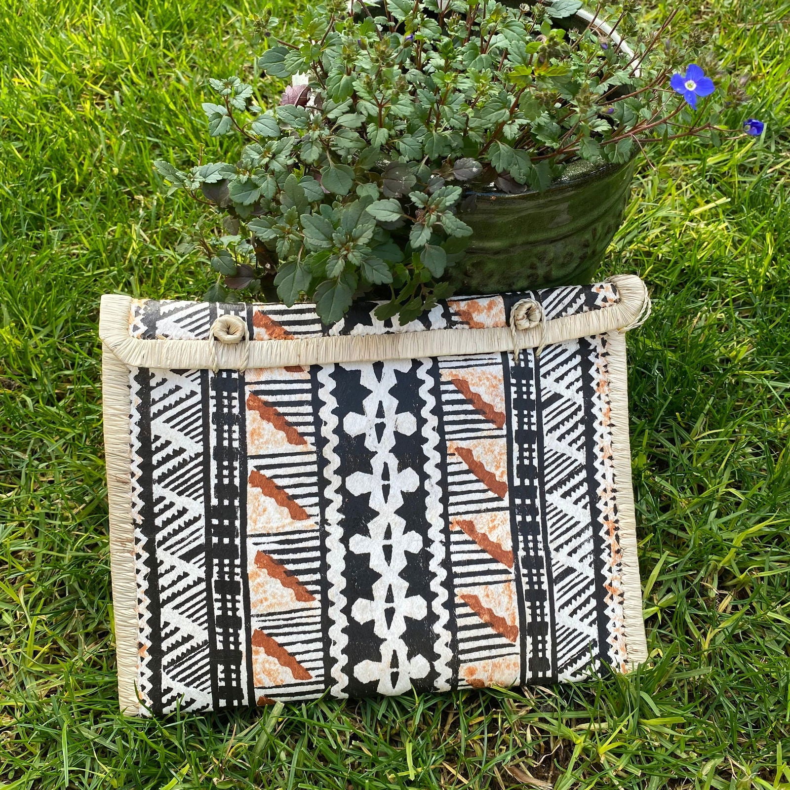 Nadi Fijian Tapa Print Bag Clutch Island Purse Handbag Laptop Sleeve - Island Aesthetica