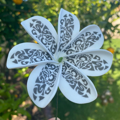 Tattoo Tiare Sei Flowers with Pattern 8cm Medium - Island Aesthetica