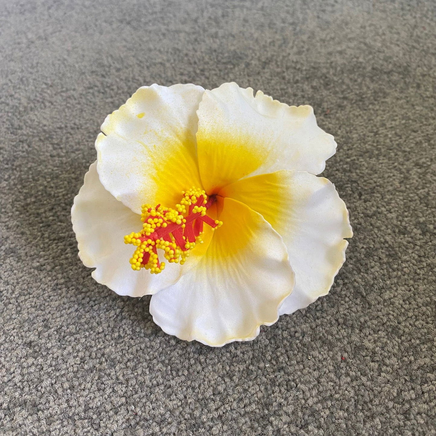 XL Hibiscus Polynesian Sei Flowers 12cm - Island Aesthetica