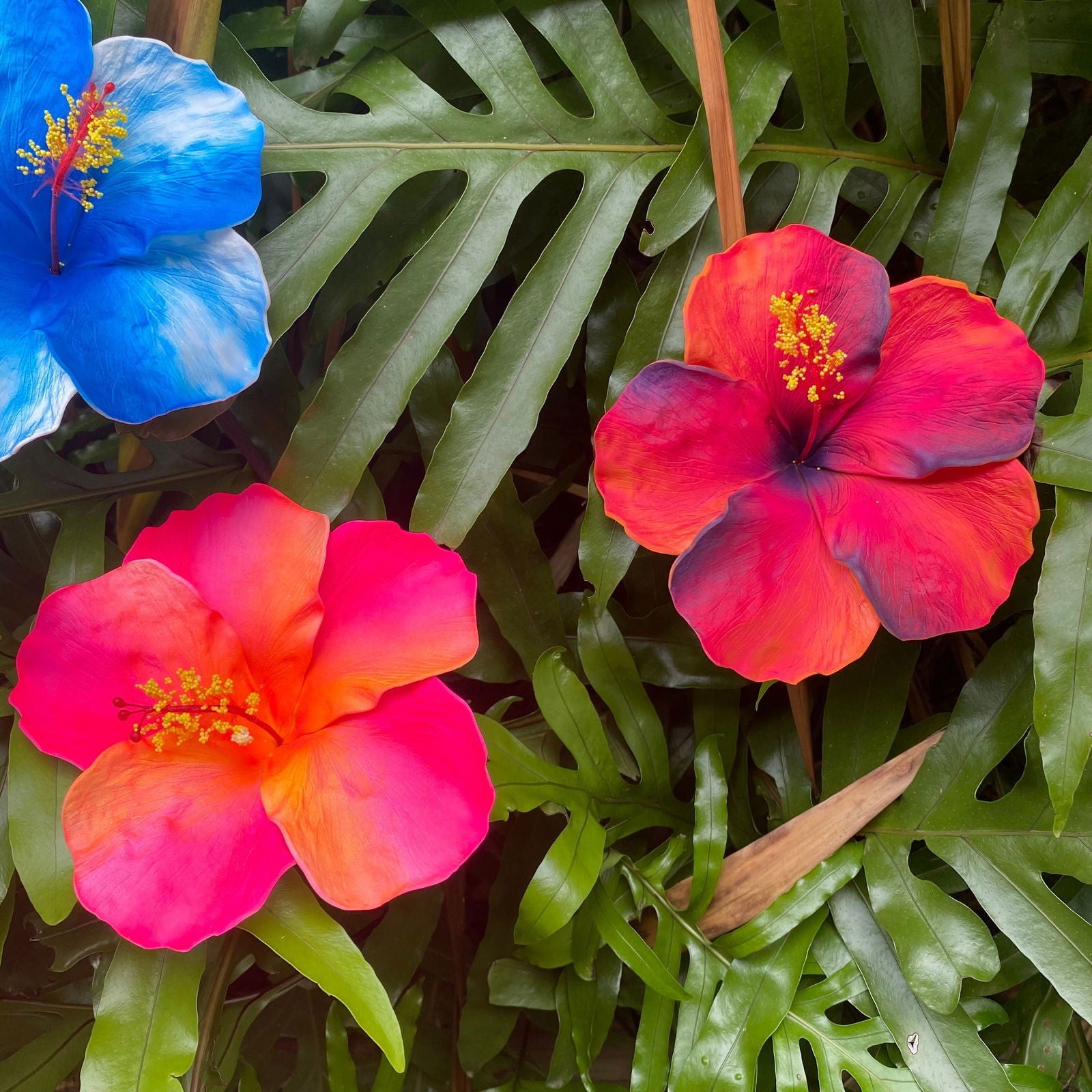 XXL Hand-painted Hibiscus Polynesian Sei Artificial Foam Hair Flowers 13cm - Island Aesthetica