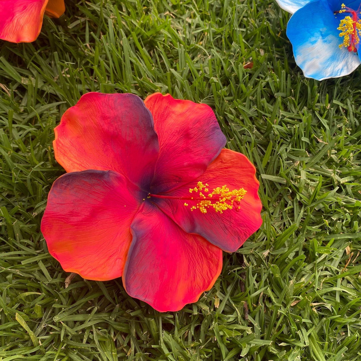 XXL Hand-painted Hibiscus Polynesian Sei Artificial Foam Hair Flowers 13cm - Island Aesthetica